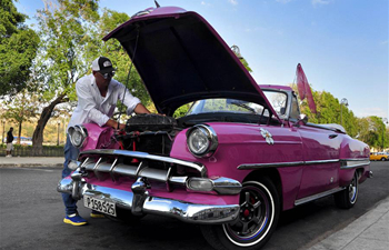 In pics: collective taxis in Havana, Cuba