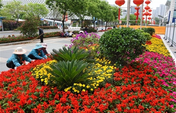 Blooming flowers add charm to coastal city Qingdao