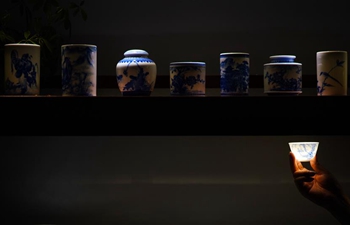 In pics: eggshell porcelain in "China's porcelain capital" Jingdezhen