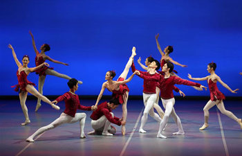 Ballet "Jewels" staged at Tianqiao Theater in Beijing