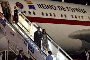 Spanish king arrives in Havana, Cuba