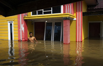 Flood hits Riau, Indonesia