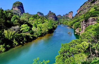 Scenic spot of Wuyi Mountain reopens to public