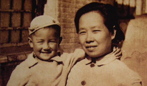 陈慧清，1934年10月参加中央红军长征。1935年10月到达陕北。