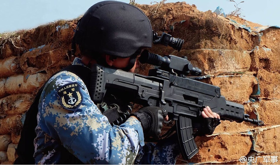 高清解放军海军特战部队已装备05式战略步枪