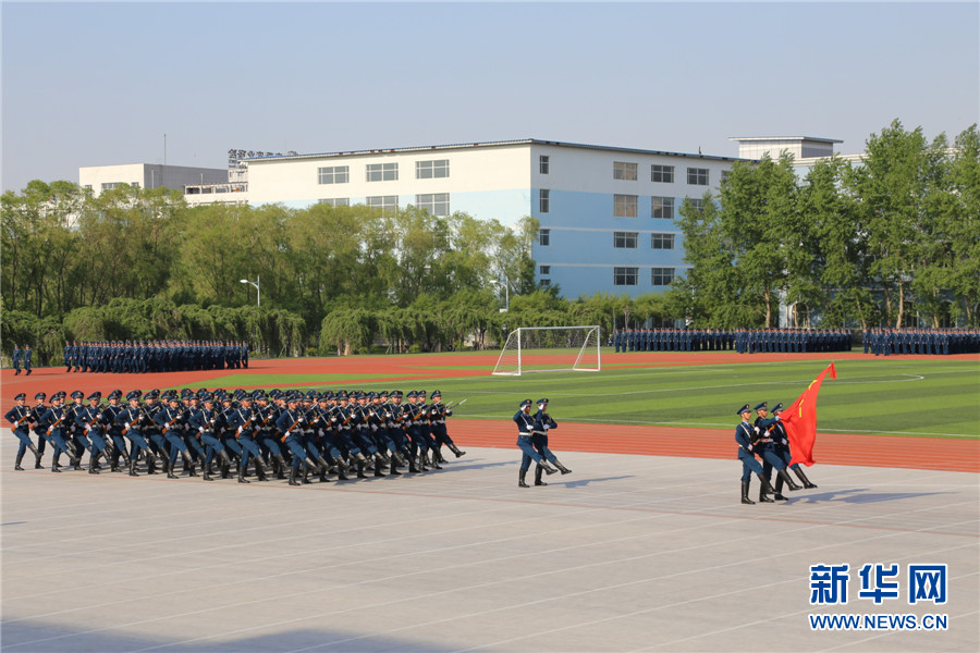 空军航空大学飞行基础训练基地庆祝成立65周年