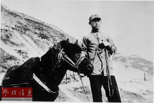 1942年8月,郑律成奉命到太行山八路军总部领导的"华北朝鲜革命军政