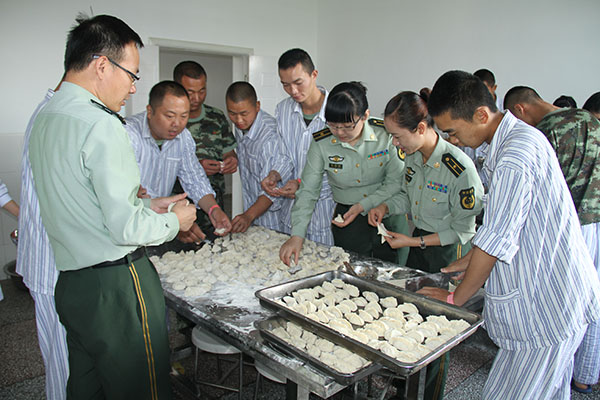 武警8750部队医院为兵服务有名有实