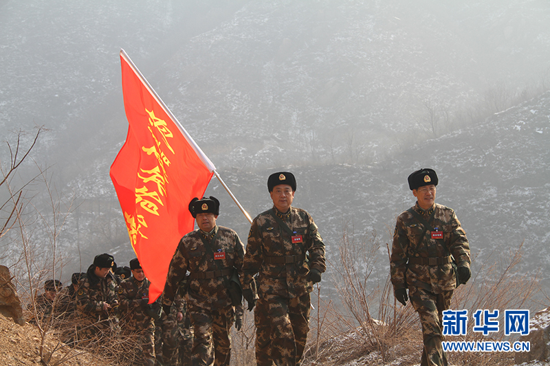 风雪中锤炼战斗精神武警森林指挥部机关及机动支队千余官兵野营拉练