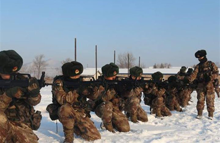 陆军部队掀起新一轮冬季实战化练兵热潮