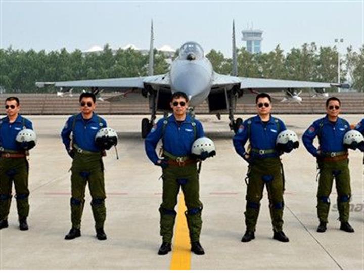 空军与北京航空航天大学签署军事职业教育合作协议