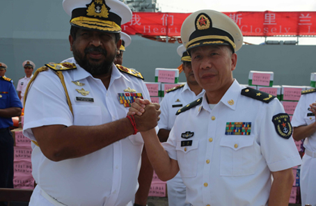 中国海军远航访问编队积极支援斯里兰卡抗洪救灾
