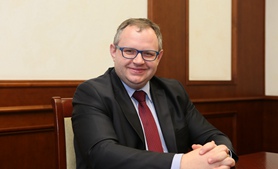 白俄罗斯财政部第一副部长