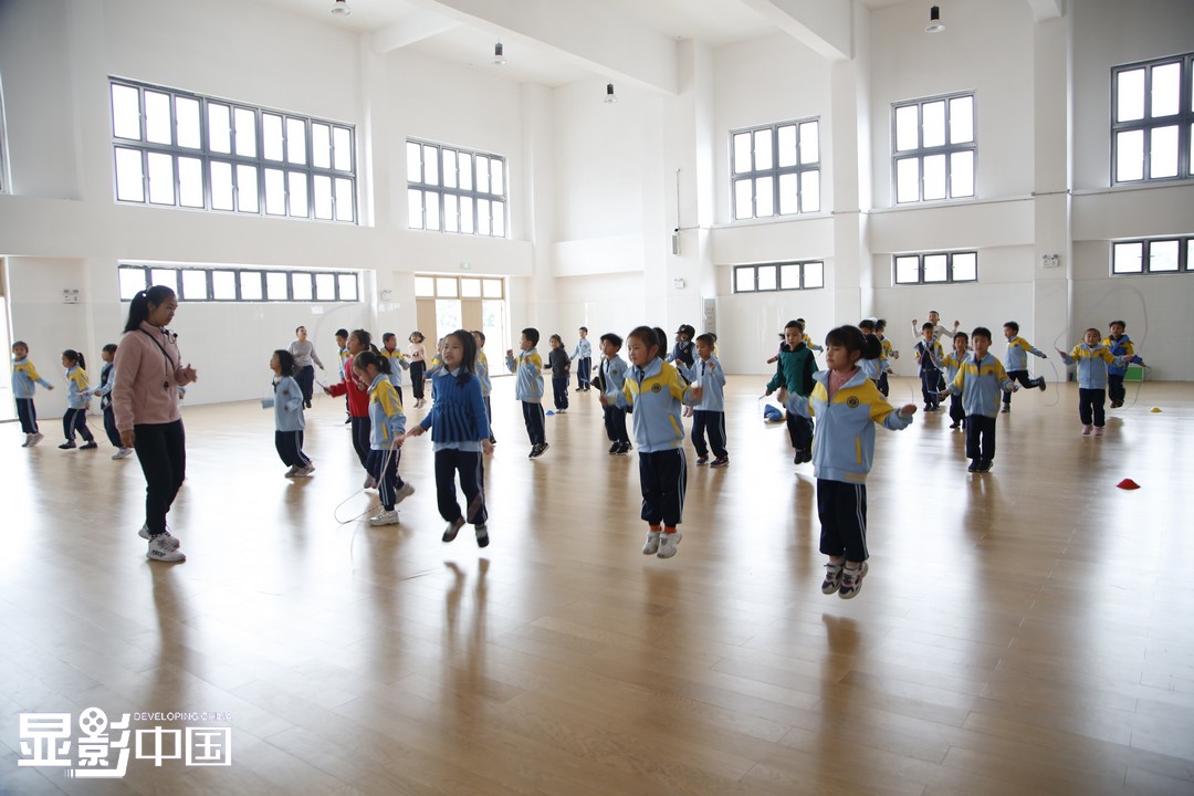 金谷小学,秀塘小学是七星教育集团旗下的小学,在这里,活泼可爱的学生