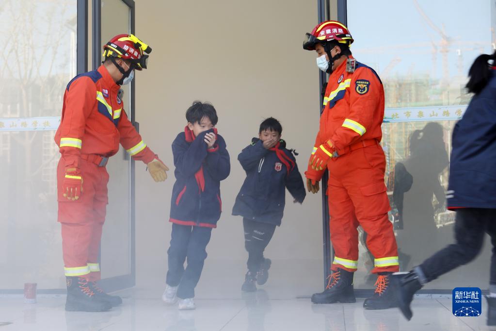 学习消防知识提高安全意识