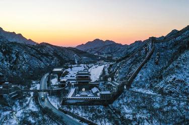 美丽中国丨雪后居庸关长城