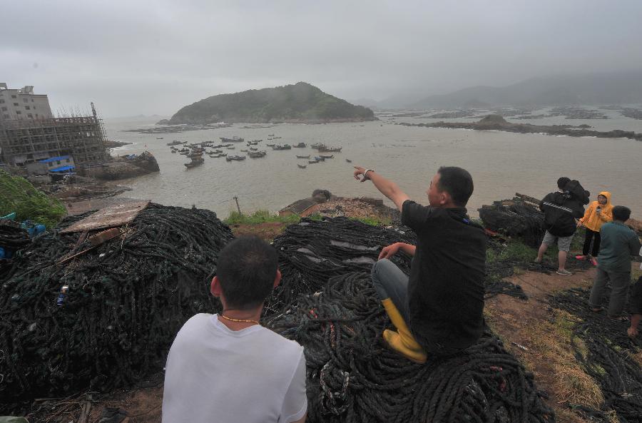 强台风"苏力"在福建连江县黄岐半岛登陆