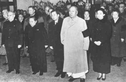 历史上的今天:毛泽东逝世 揭毛主席的十个 最后