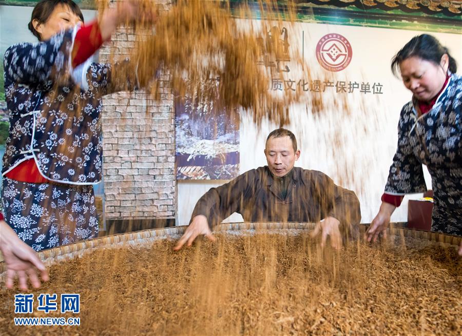 (图片故事)(1)一碟榨菜品匠心
