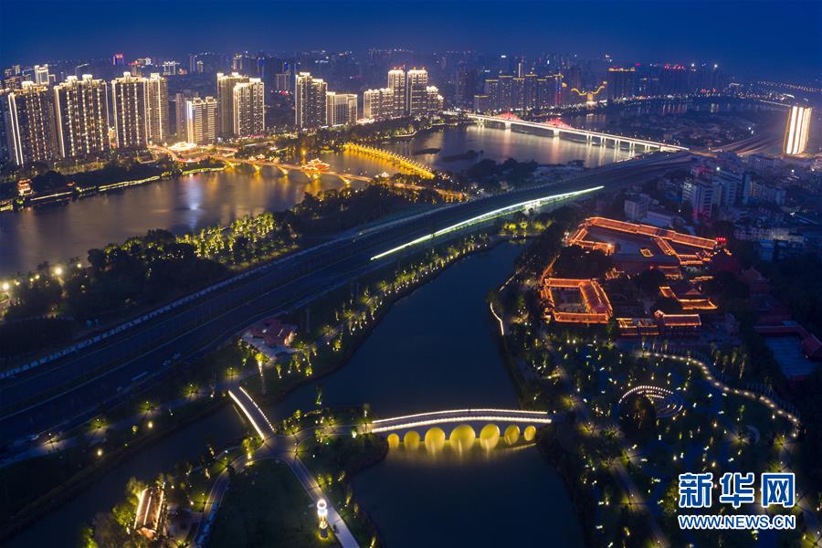 近年来,福建省漳州市稳步推进"生态 "战略,以生态引领城建,产业