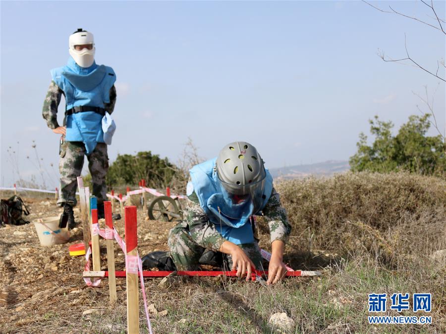 （新华全媒头条·图文互动）（12）沿着中国特色强军之路阔步前进——党中央、中央军委领导推进国防和军队建设70年纪实