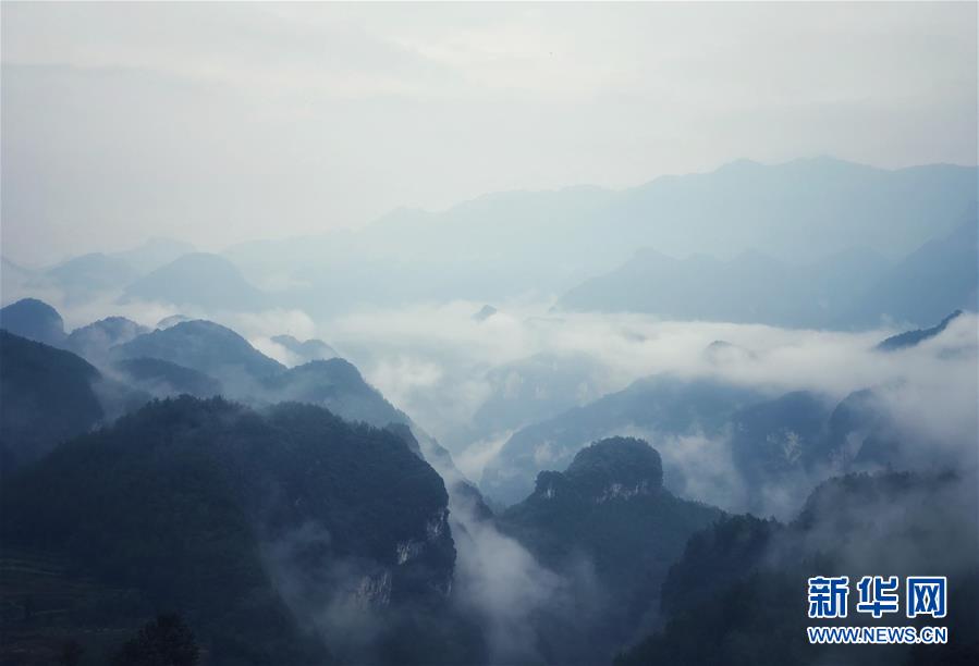 （图文互动）（4）大巴山深处贫困群众端上文旅致富饭