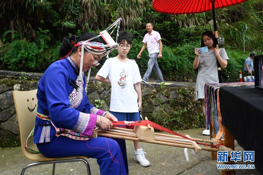 （社会）（5）浙江桐庐：畲乡山村旅游兴