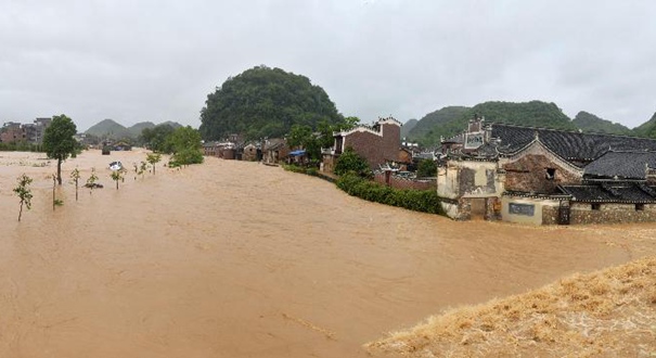 湖南永州遭遇暴雨 千年古村遭水淹