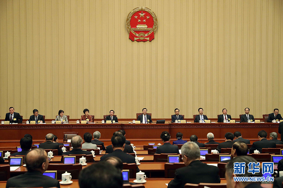 十二届全国人大常委会第二十五次会议举行第二次全体会议 张德江出席