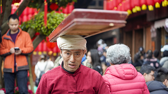 古镇老街品年味 千米长宴忆乡愁——重庆一座千年古镇“新生记”