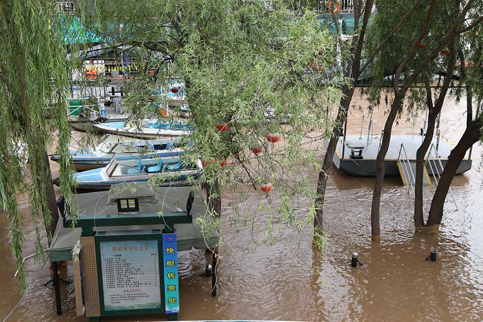 黄河发生第2号洪水 黄河兰州段部分设施被淹