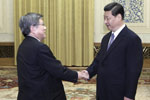 习近平会见日本众议院议长