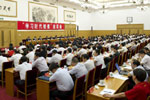 学习时代楷模座谈会在京举行