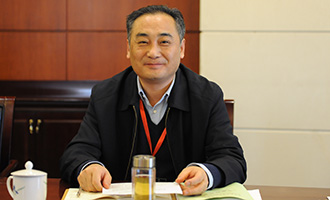 湖北省科技厅党组书记张盛仁在分组讨论上发言
