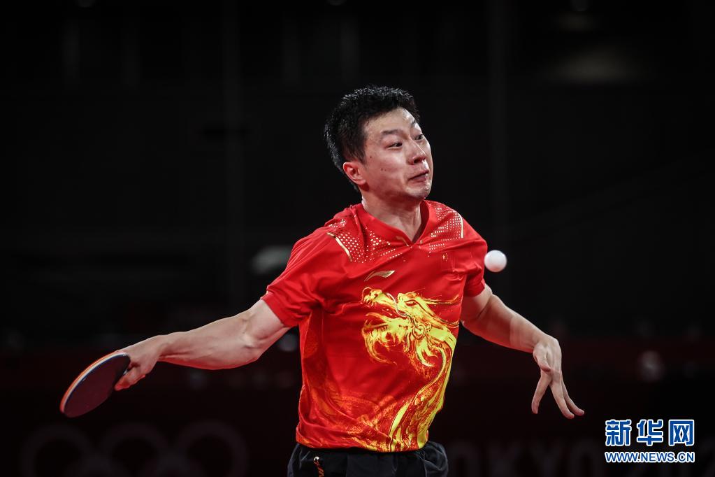 乒乓球男子单打四分之一决赛:中国选手马龙晋级