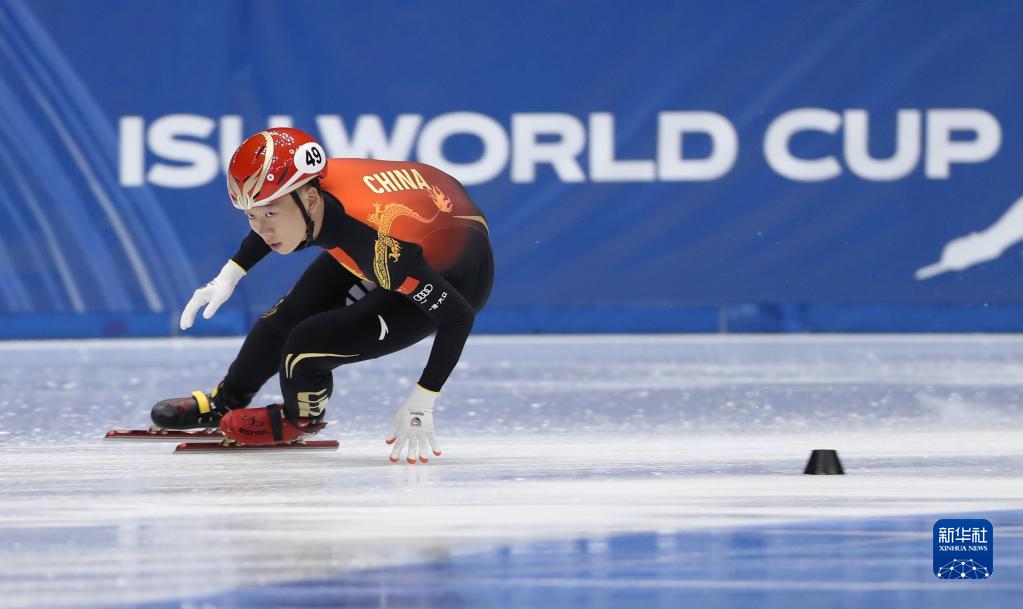 短道速滑世界杯名古屋站:中国队晋级男子5000米接力半决赛