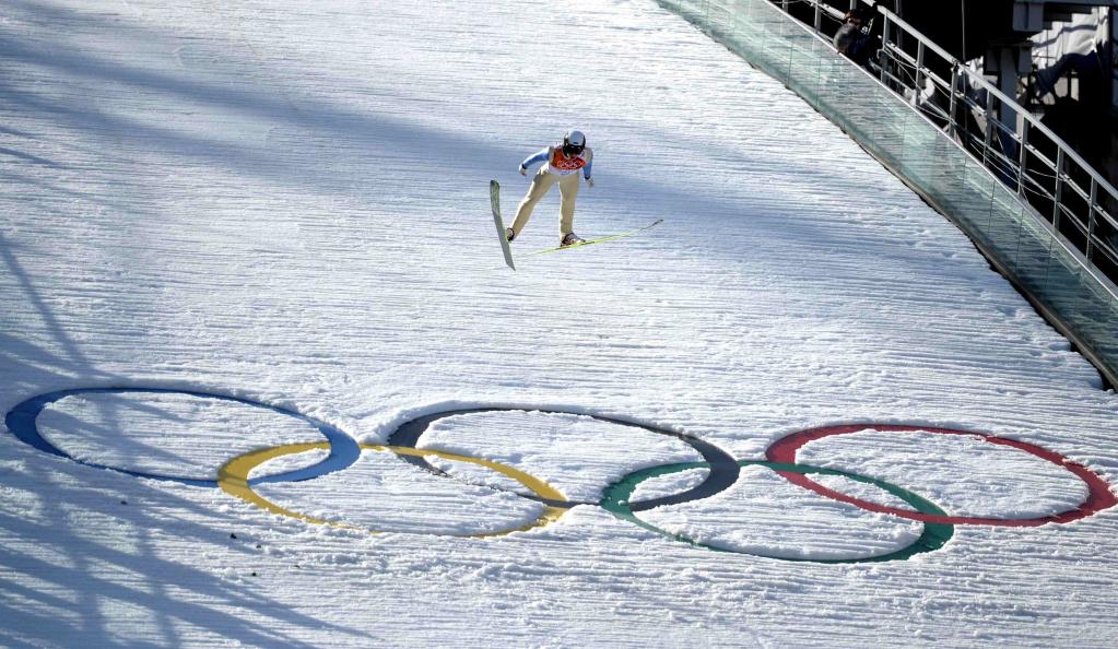 新华社记者王松摄   为了准备1972年的札幌冬奥会,日本以跳台滑雪作为