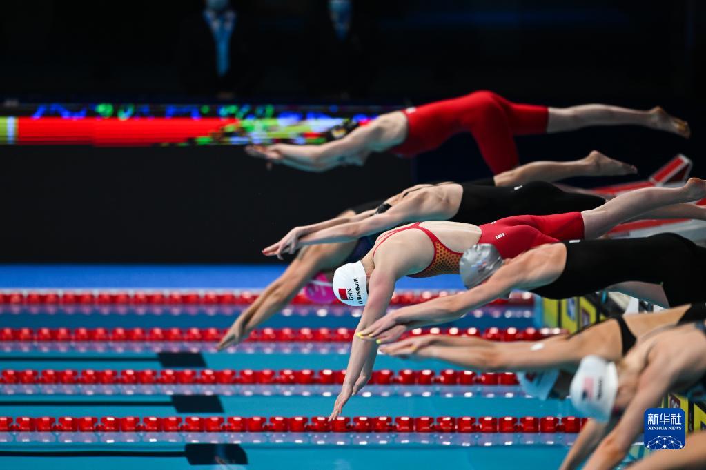 新华社发当日,在阿联酋阿布扎比举行的国际泳联世界短池游泳锦标赛