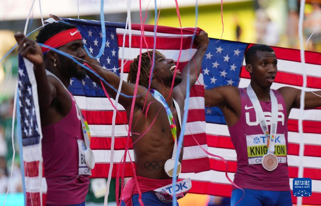 田径世锦赛：美国选手包揽男子200米前三名-新华网