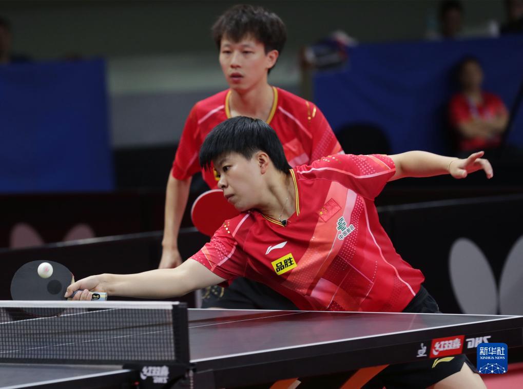 乒乓球——亚锦赛：林高远/王艺迪晋级混双四强-新华网