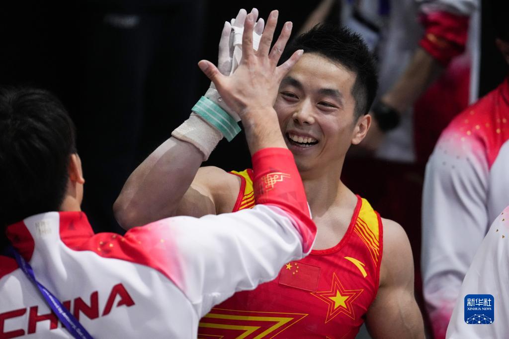 安特卫普世锦赛：中国队获男子团体亚军-新华网