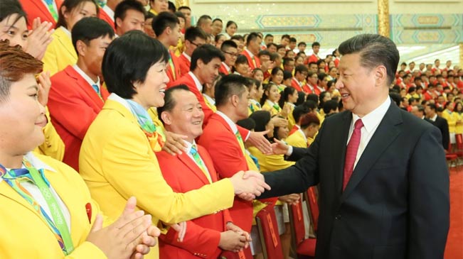 习近平等会见第31届奥运会中国体育代表团全体成员