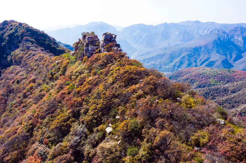 无人机航拍河北武安山区 十月美景入画来