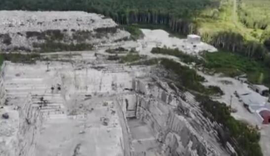 俄羅斯：音樂響起 70米採石坑變身天然音樂廳