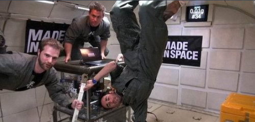 资料图片:3D打印机进行零重力测试飞行实验。