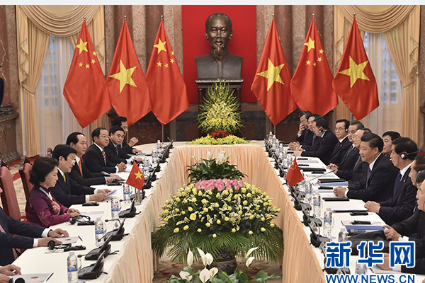 11月6日，中共中央总书记、国家主席习近平在河内同越南国家主席张晋创举行会谈。 新华社记者李涛摄