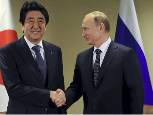 日俄外长会谈在即 俄外长称北方四岛均为谈判