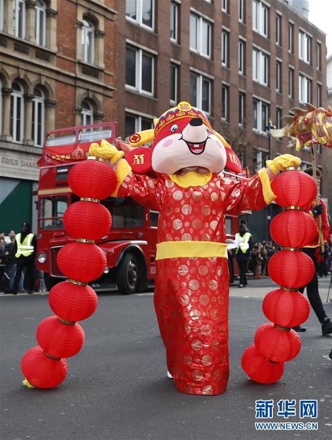 （国际）（3）伦敦举行新春巡游庆祝中国农历新年