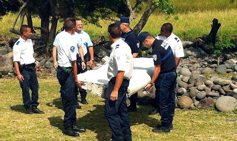 法属留尼汪岛现飞机残骸 专家：不排除来自MH370