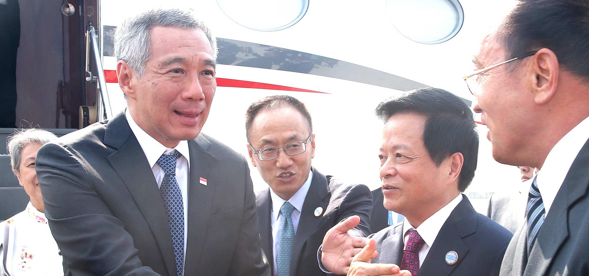 新加坡总理李显龙抵达杭州